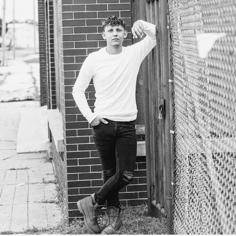 Meet your Posher, Luke